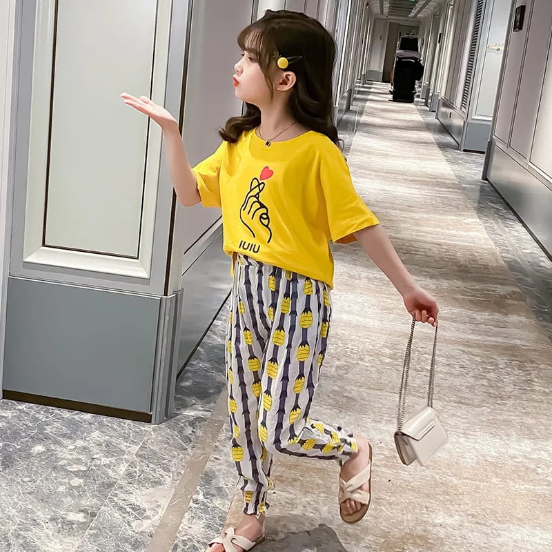 Yellow Charming Love with White Printed Half Sleeves Suit For Kids ( CN-KPS-020 )
